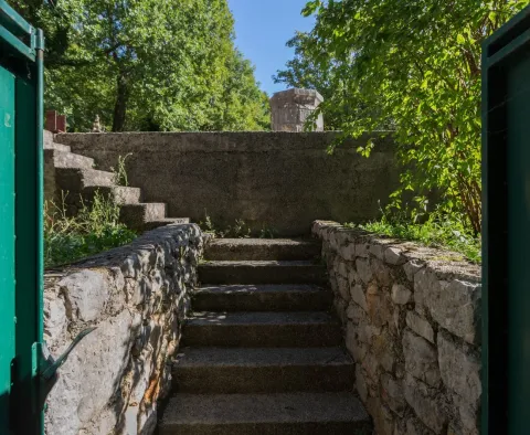 Geräumiges Haus mit wunderschönem Meerblick in Crikvenica, 500 m vom Strand entfernt, zu verkaufen - foto 31
