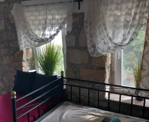 Дом с двумя квартирами и видом на море в районе Гризане, на продажу - фото 10