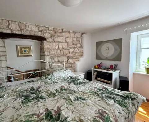 Authentic stone house in Kanfanar, Rovinj area, for sale - pic 39 Authentic stone house in Kanfanar, Rovinj area, for sale - pic 39