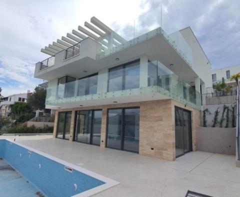 Fantastic modern waterfront design villa within high-tech condo on Ciovo - pic 5