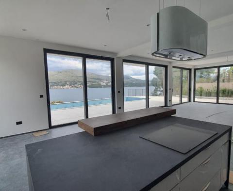 Fantastic modern waterfront design villa within high-tech condo on Ciovo - pic 28