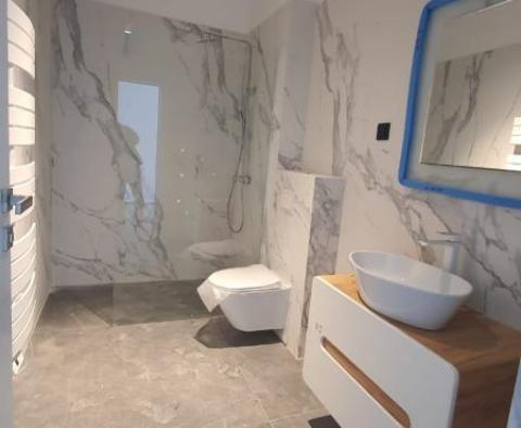 Fantastische moderne Villa am Wasser Design in High-Tech-Wohnung auf Ciovo - foto 30