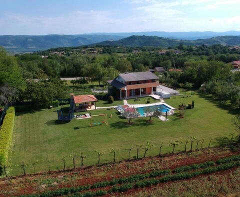 Marvellous villa with swimming pool in Karojba cca. 6-7 km from the sea on 3500 sq.m. of land 