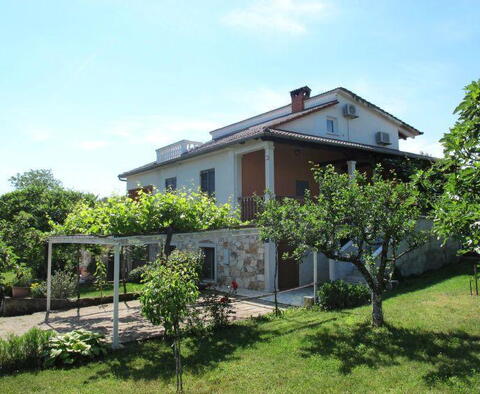 Marvellous villa with swimming pool in Karojba cca. 6-7 km from the sea on 3500 sq.m. of land - pic 4