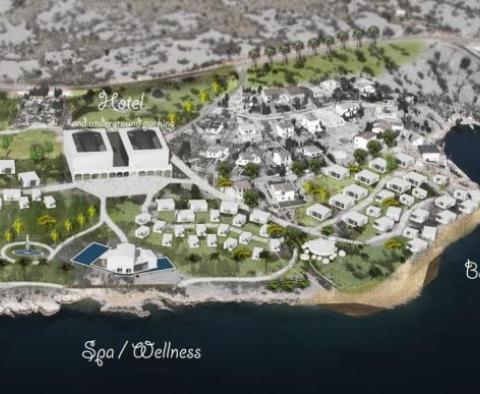 Jedinečná příležitost vybudovat luxusní resort na první linii k moři 