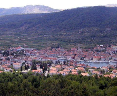 Acht luxuriöse neue Villen auf einem Grundstück in erster Linie auf der Insel Hvar, zu verkaufen - foto 5