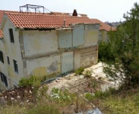 Projet d'investissement exceptionnel situé au bord de l'eau sur le prestigieux M.Losinj - pic 8