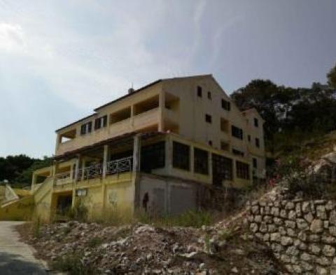 Projet d'investissement exceptionnel situé au bord de l'eau sur le prestigieux M.Losinj - pic 9
