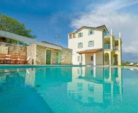 Schöne Villa in Motovun mit fantastischer Landschaft - foto 20