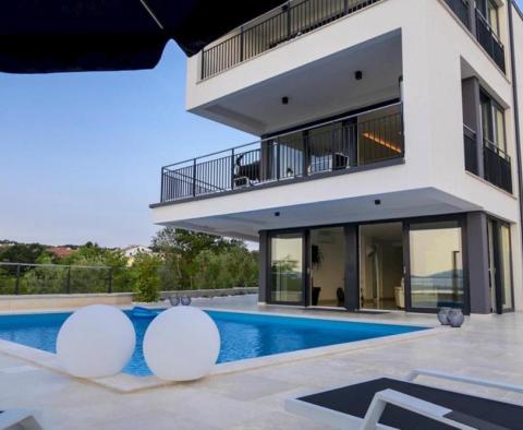 Astonishing new modern 5***** villa on Krk! - pic 2