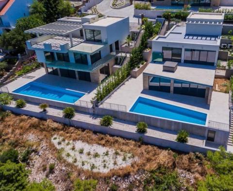 Hervorragende moderne Villa am Wasser mit Infinity-Pool in einer neuen Gemeinde auf Ciovo - foto 42