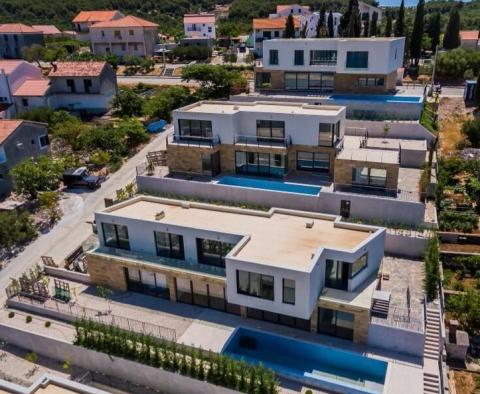 New second line villa on Ciovo peninsula in a modern condo - pic 15