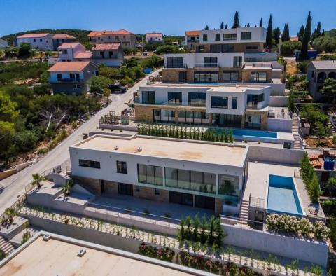 New second line villa on Ciovo peninsula in a modern condo - pic 17
