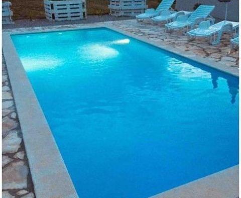 Great property with swimming pool in Labin region - pic 2