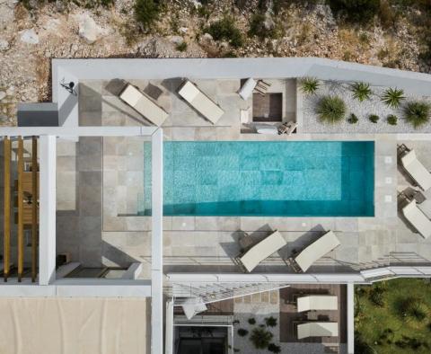 Luxury glamorous villa with pool worth Brad Pitt stay - pic 2