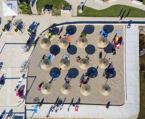 Egyedülálló beruházási projekt Zadar környékén, közvetlenül a homokos strand mellett - pic 15