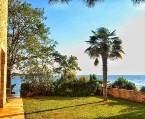 Villa de première ligne d'architecture exceptionnelle avec plage privée - propriété unique en Istrie ! - pic 31