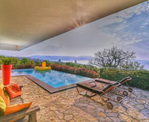 Villa à Kostrena avec belle vue mer sur un grand terrain de 2200 m². - pic 23