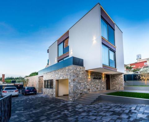 Kivételes luxus modern villa Korčula városában, ideális az év 365 napjának eltöltésére a szigeten - pic 25