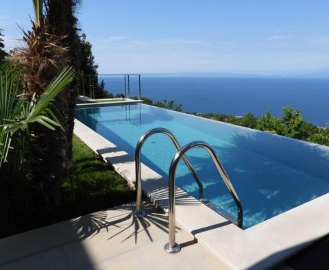 Luxusní vila s krásným výhledem na moře, bazén v Lovranu - pic 3