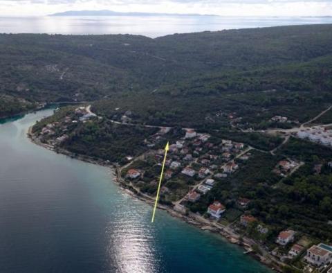 Urbanized land plot for sale on Solta just 90 meters from the sea - pic 3