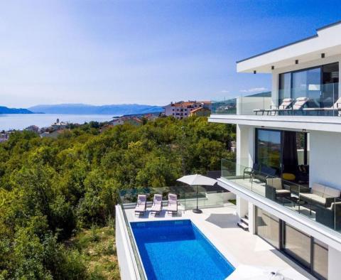 Luxury villa with swimming pool and sea view in Crikvenica just 450 meters from the sea - pic 2