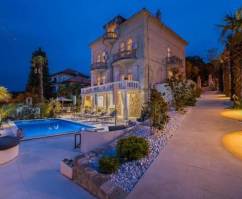 Gorgeous villa in Crikvenica on the second row to the sea 