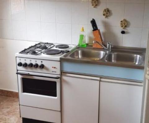 Mini-hotel 320 m2 se 3 apartmány a kanceláří, Ližnjan - pic 9