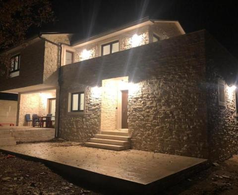 New stone villa with whirlpool in Donja Hlapa - pic 9