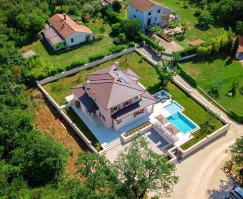 Luxury family villa in idyllic surroundings of Rovinjsko Selo just a few from popular touristic Rovinj - pic 4