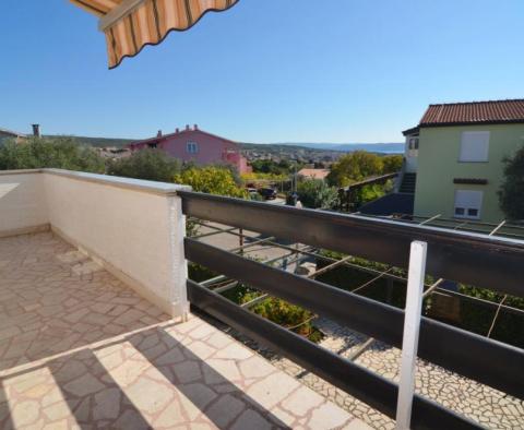 Detached house with sea view and mediterranean garden in the area of Krk town, just 300 meters from the sea! - pic 10