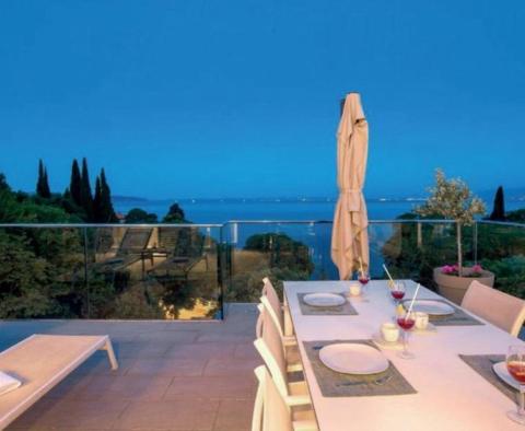 Fantasztikus turisztikai ingatlan 6 luxus apartmannal az Opatija riviérán, homokos strand előtt - pic 11