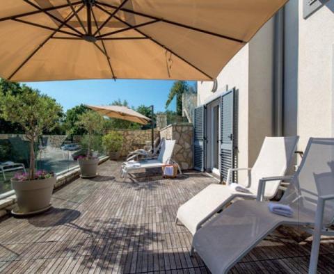 Fantasztikus turisztikai ingatlan 6 luxus apartmannal az Opatija riviérán, homokos strand előtt - pic 24