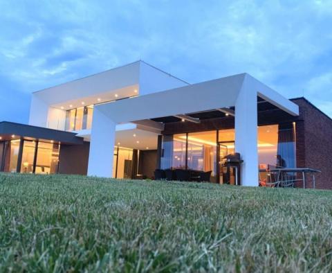 Das achte Wunder Istriens - prächtige moderne Villa in Liznjan - foto 5