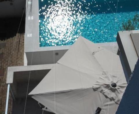 Supervilla mit Pool zu verkaufen in Rovinj - foto 3