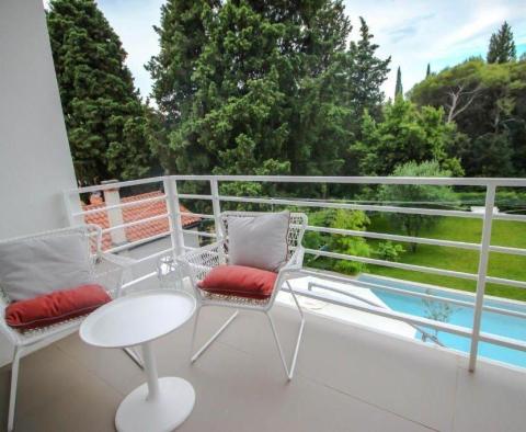 Super-villa with swimming pool for sale in Rovinj - pic 7