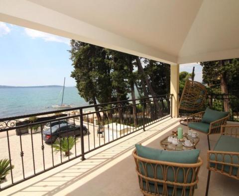 Fantastic offer - seafront villa for sale in Kastela, within greenery - pic 5
