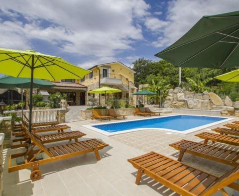 Bright complex of two villas with swimming pool for sale in Pićan near Labin - pic 42