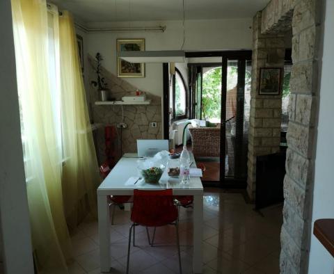 House of permanent accomodation in Valmade, Pula - pic 8