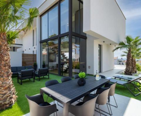Moderne luxuriöse Villa zum Verkauf in Medulin, 1 km vom Meer entfernt - foto 5