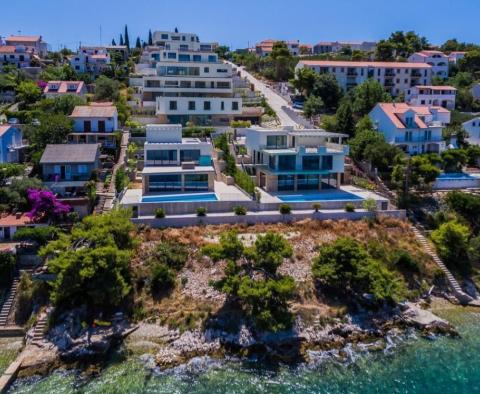 Красивая новая современная вилла на продажу на Чиово всего в 90 метрах от моря - фото 3