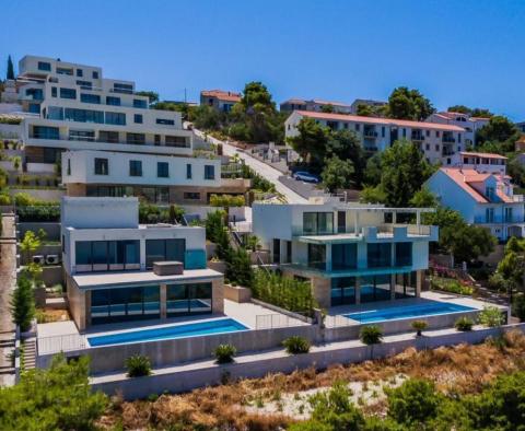 Super-luxury villa on the third line to the sea on Ciovo in a new condo - pic 24