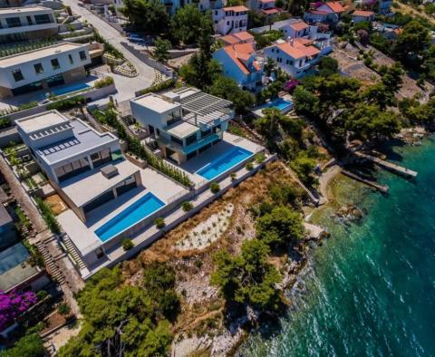 Super-luxury villa on the third line to the sea on Ciovo in a new condo - pic 27