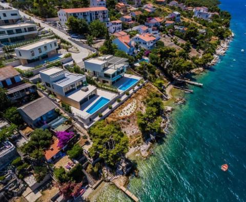 Super-luxury villa on the third line to the sea on Ciovo in a new condo - pic 28