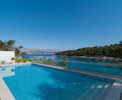 Merveilleuse villa nouvellement construite sur l&#39;île de Brac avec piscine et belles vues 