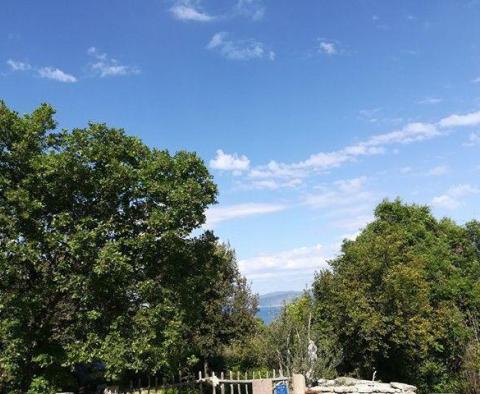 Einzigartiges Objekt zur Anpassung in Duga Luka, Labin auf 9632 qm vom Land - foto 15