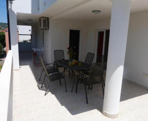 Apart-house with 10 apartments for sale in Marina on the way from Trogir to Rogoznica - pic 18