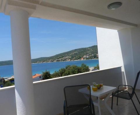 Apart-house with 10 apartments for sale in Marina on the way from Trogir to Rogoznica - pic 3