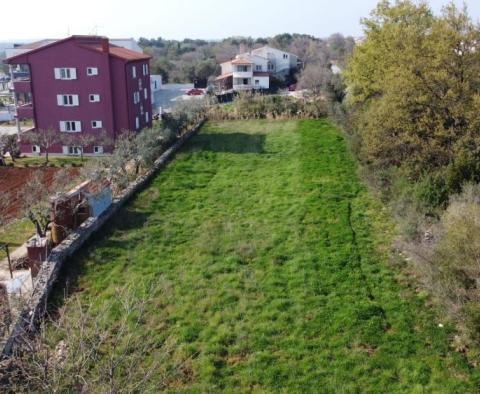 T2 land plot for sale in Medulin of 1.613m2, great position - pic 2