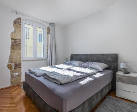 Penthouse Porec városközpontjában, kilátással a tengerre, mindössze 200 méterre a tengertől - pic 20